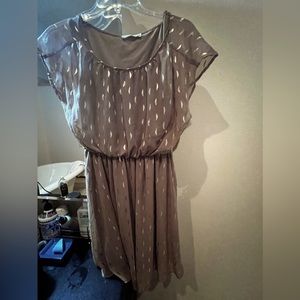 Medium dress